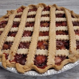 Homemade Strawberry Rhubarb Pie